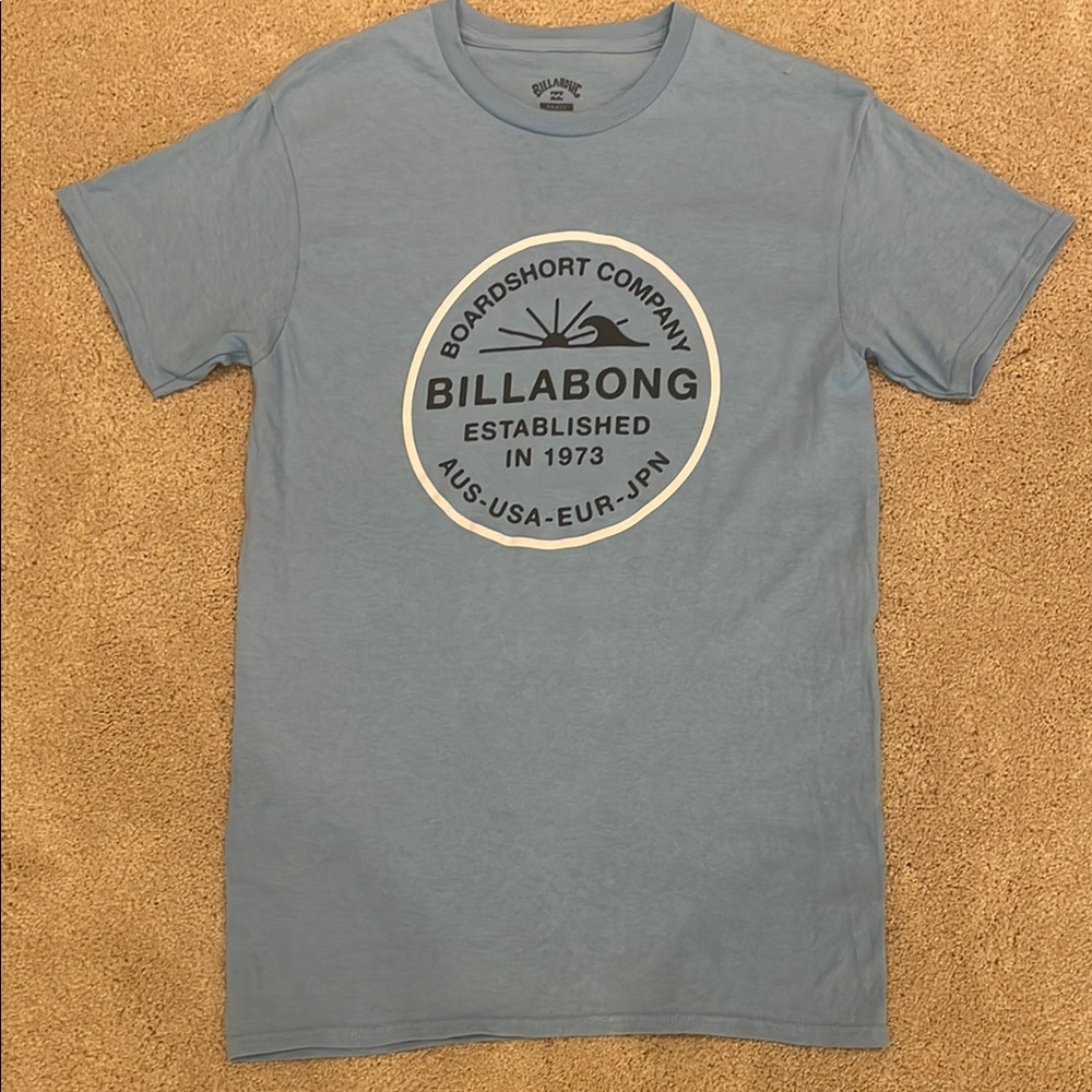 Billabong light blue tshirt, like new, size Small